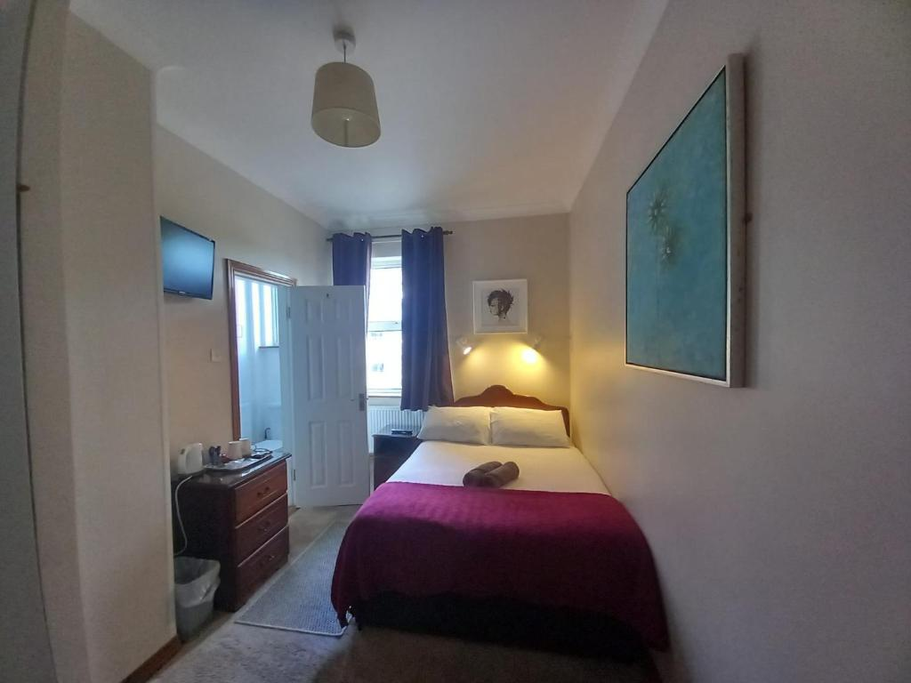 Bayview House Guesthouse interior